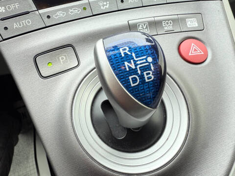 2014 Toyota Prius Five