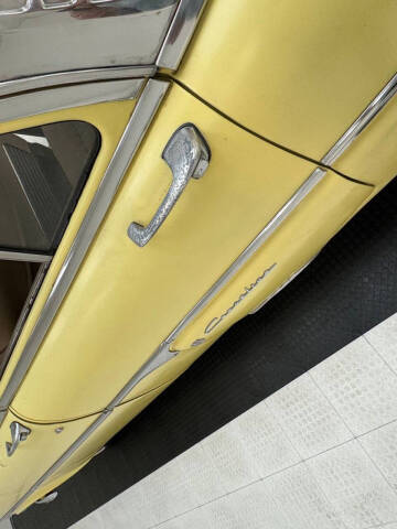 1954 Ford Crestline