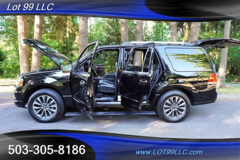 2017 Lincoln Navigator Select