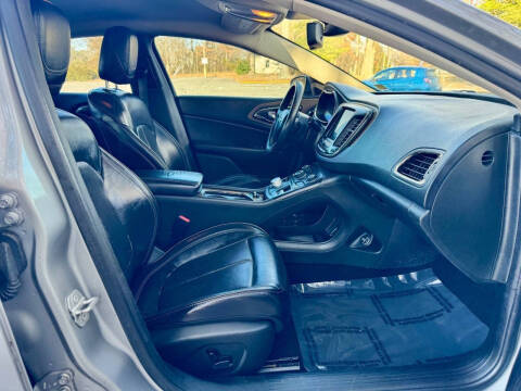 2015 Chrysler 200 C