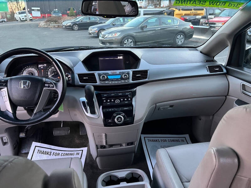 2011 Honda Odyssey EX-L w/DVD