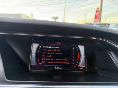 2015 Audi A4 2.0T quattro Premium