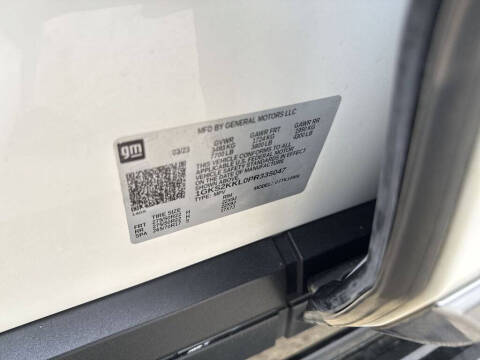 2023 GMC Yukon XL Denali Ultimate