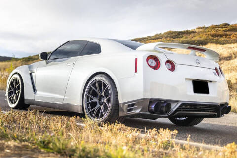 2014 Nissan GT-R Premium