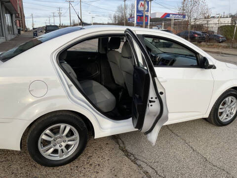 2012 Chevrolet Sonic LS