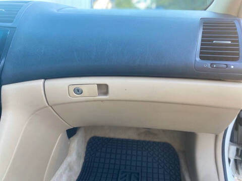 2003 Honda Accord EX V-6 w/Navi