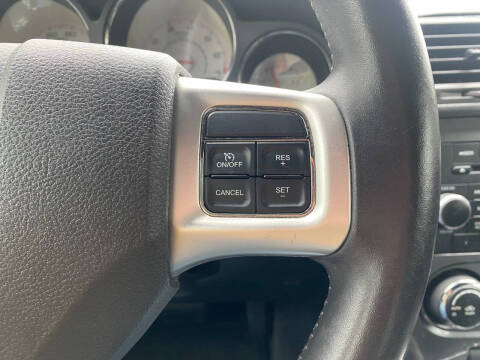 2013 Dodge Challenger SXT