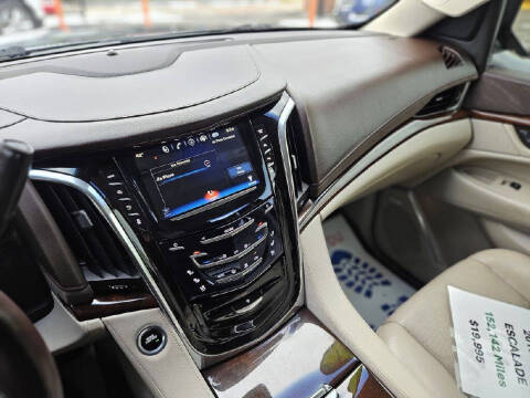 2017 Cadillac Escalade Premium Luxury