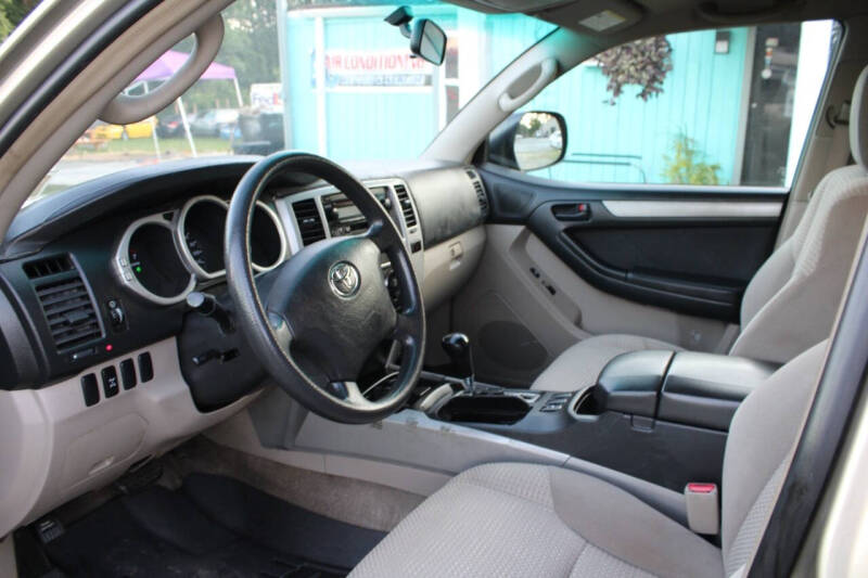 2005 Toyota 4Runner SR5