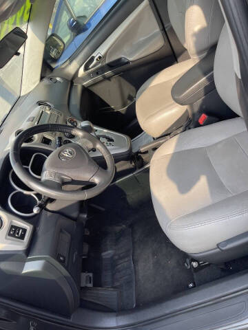 2010 Toyota Matrix S