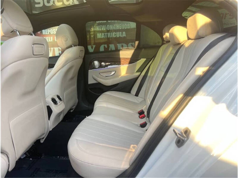 2019 Mercedes-Benz E-Class E 300