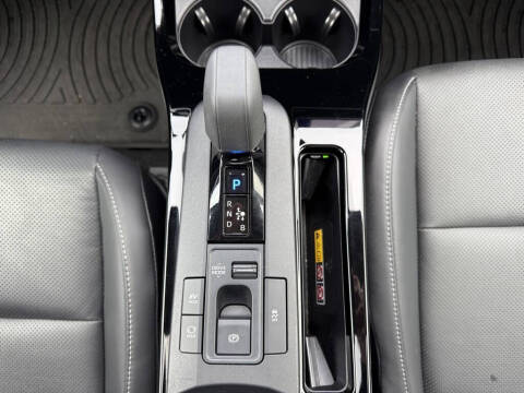 2024 Toyota Prius XLE