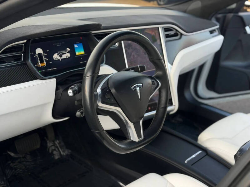 2017 Tesla Model S