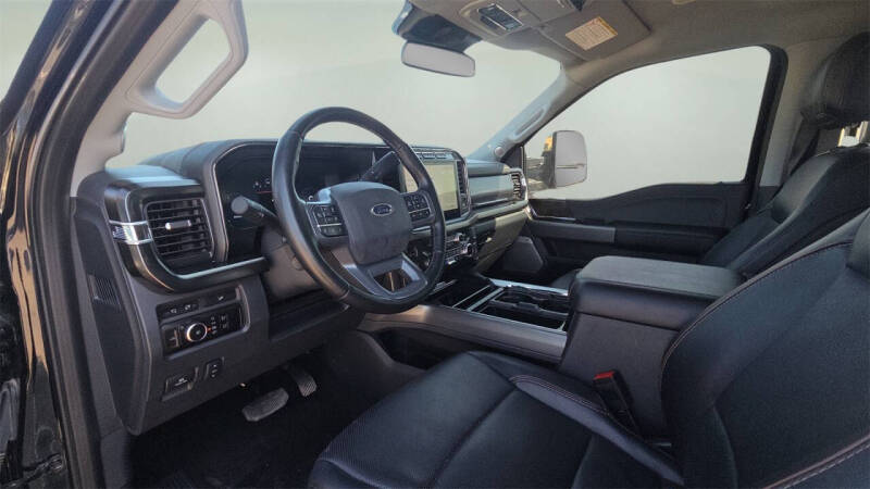 2023 Ford F-350 Super Duty Lariat