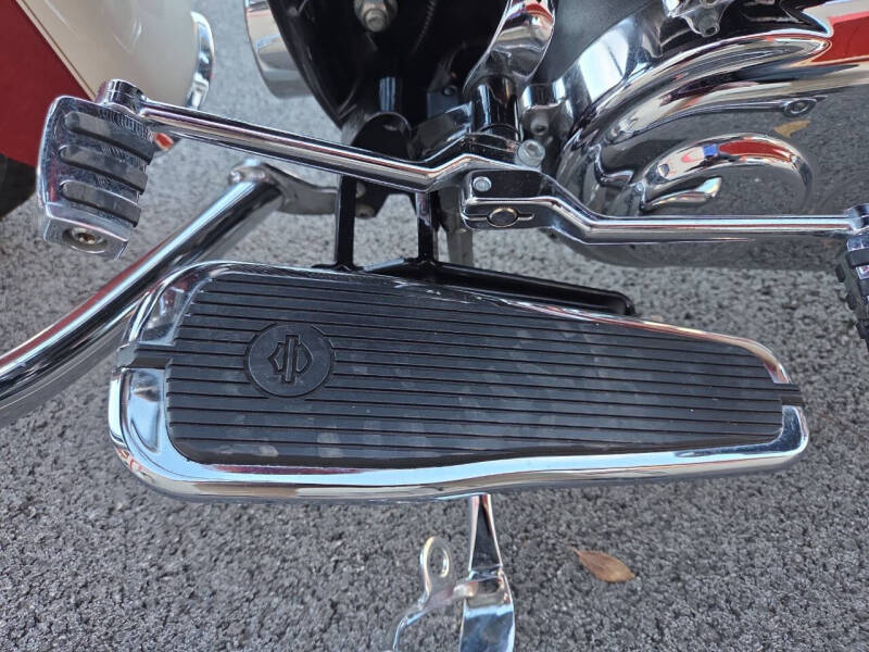 2012 Harley-Davidson Softail Deluxe