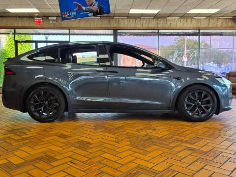 2022 Tesla Model X Plaid