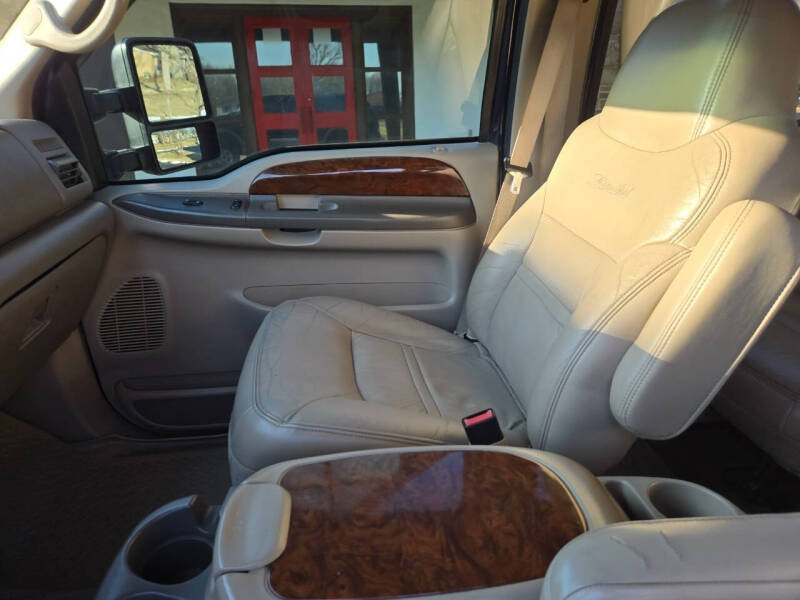 2001 Ford Excursion Limited