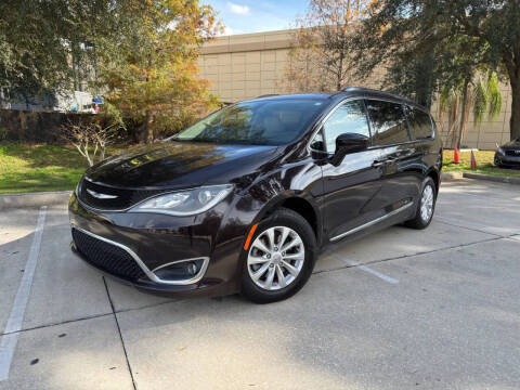 2018 Chrysler Pacifica Touring L