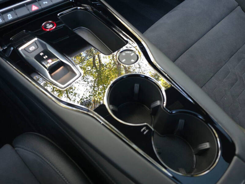 2023 Audi e-tron GT quattro Premium Plus