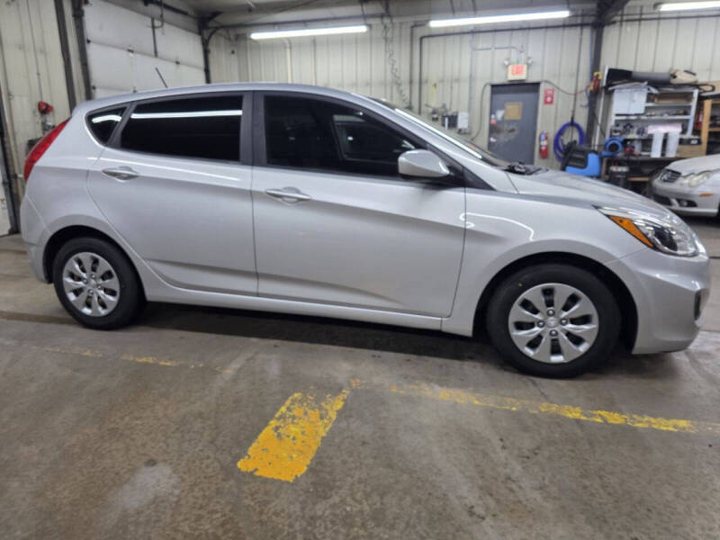 2017 Hyundai Accent SE