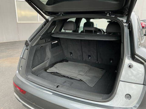 2022 Audi Q5 quattro S line Prem Plus 45 TFSI