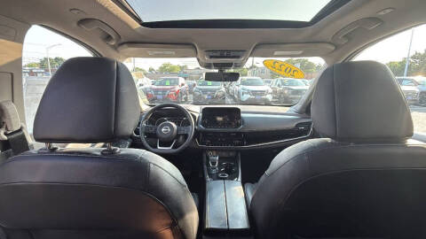 2022 Nissan Rogue SL