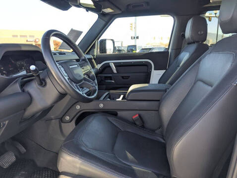 2024 Land Rover Defender 90 P400 X-Dynamic SE