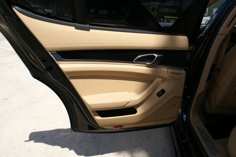 2013 Porsche Panamera S