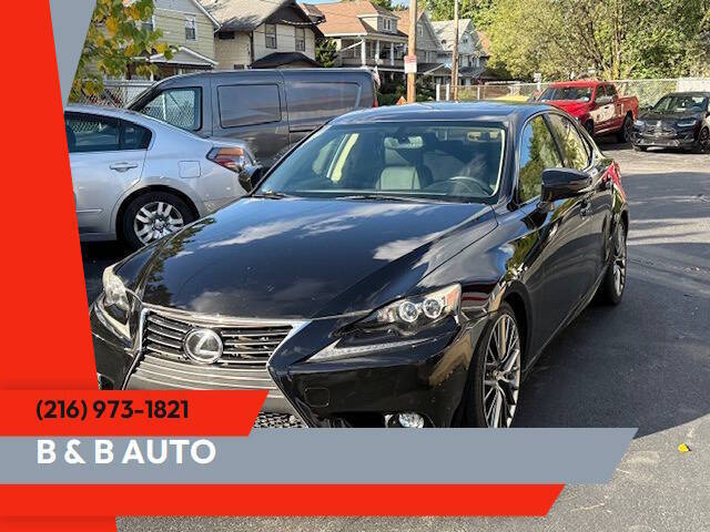 2015 Lexus IS 250's photo