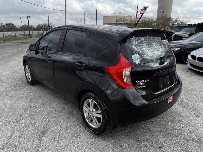 2014 Nissan Versa Note SV