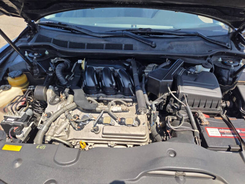 2010 Toyota Camry SE V6