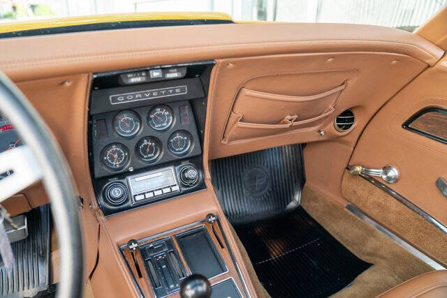 1973 Chevrolet Corvette 31