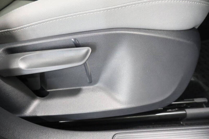 2024 Volkswagen Taos SE 4Motion