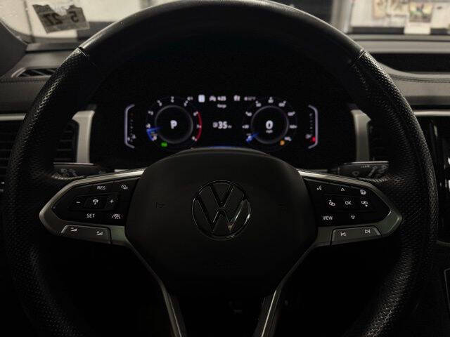 2022 Volkswagen Atlas Cross Sport V6 SEL R-Line 4Motion