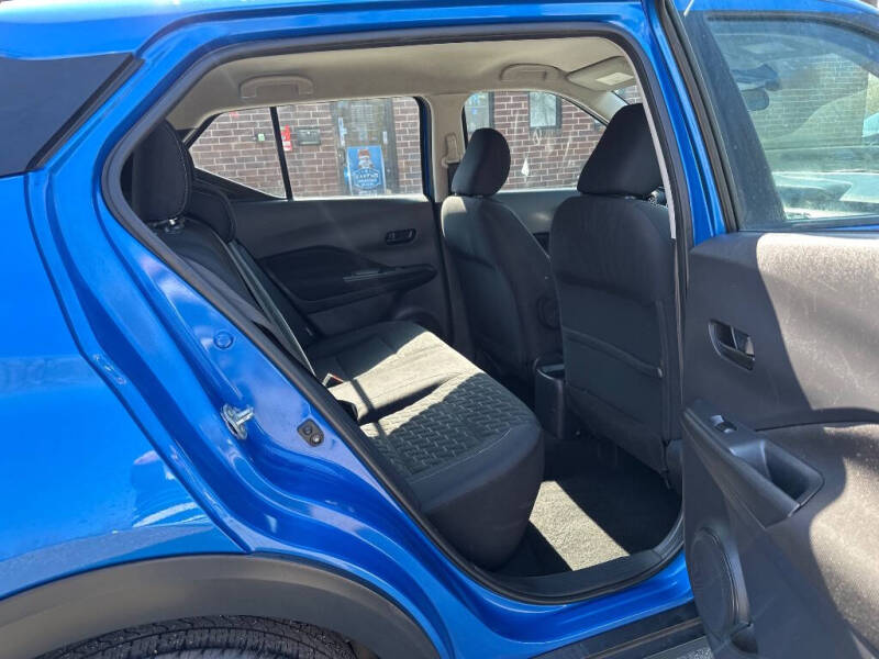 2022 Nissan Kicks S