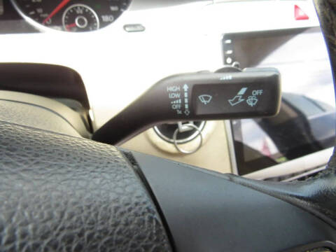 2010 Volkswagen CC Luxury