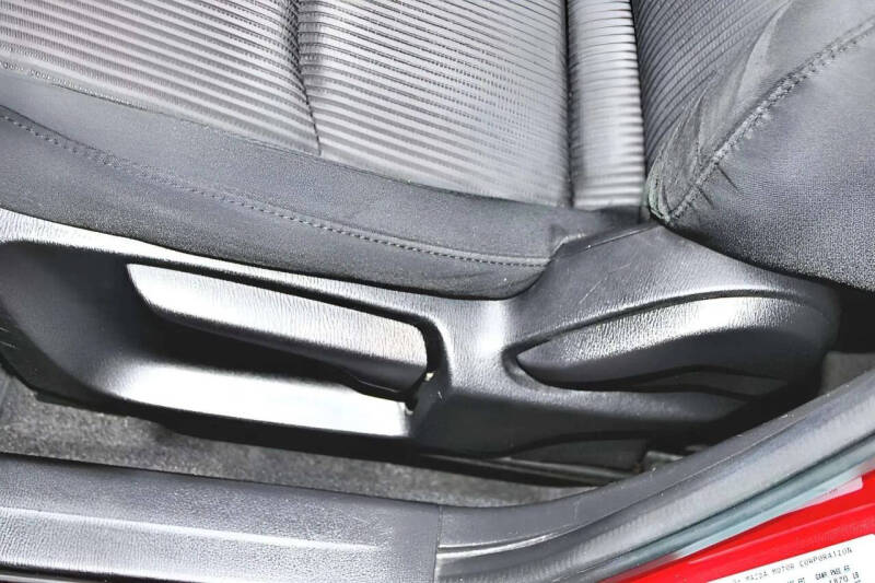 2016 Mazda MAZDA3 i Touring