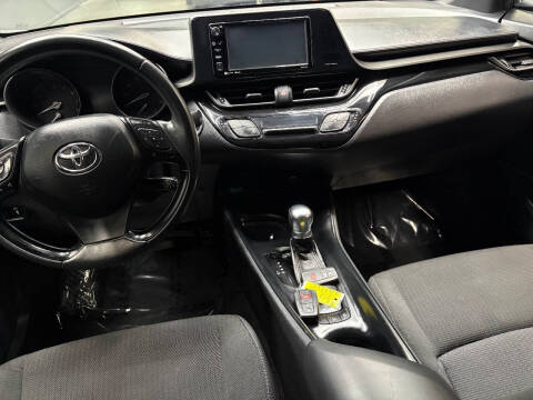 2018 Toyota C-HR XLE Premium