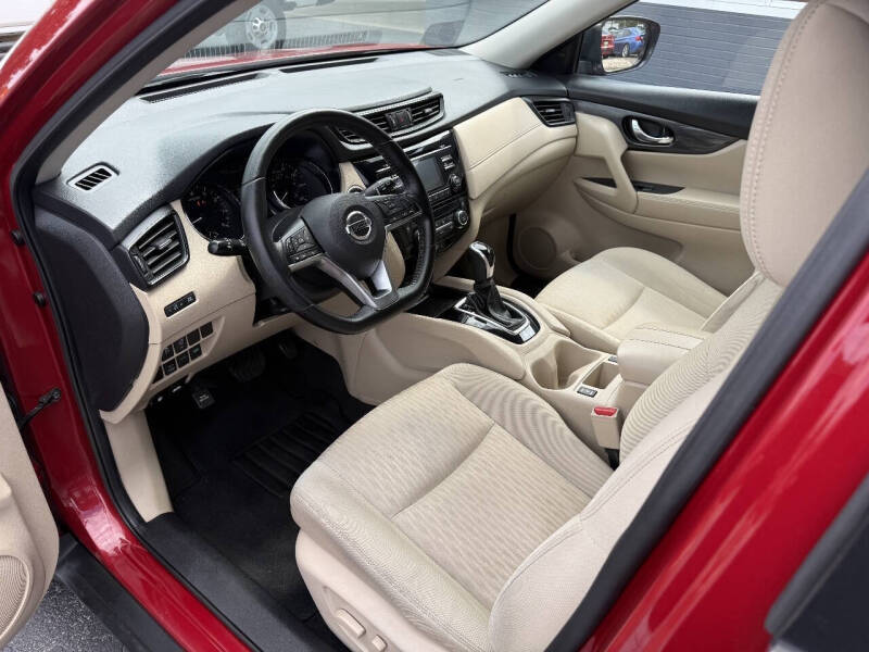 2017 Nissan Rogue S