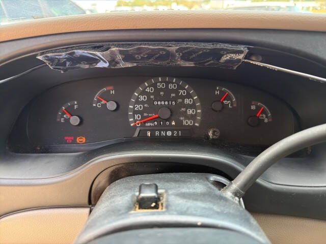 2000 Ford E-Series E-150