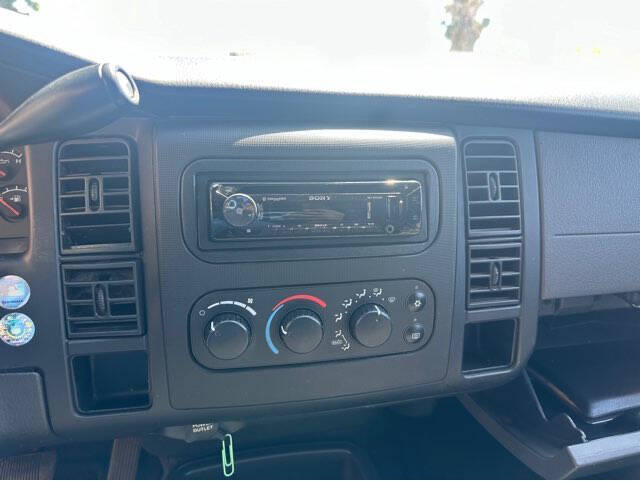 2003 Dodge Dakota for sale at Tracy Auto Depot in Tracy, CA