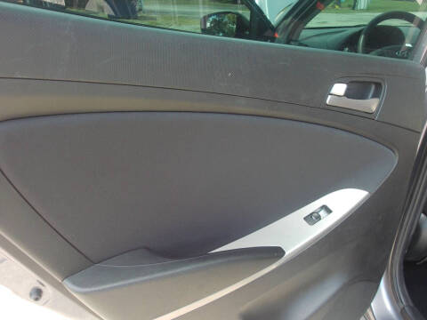 2015 Hyundai Accent GS