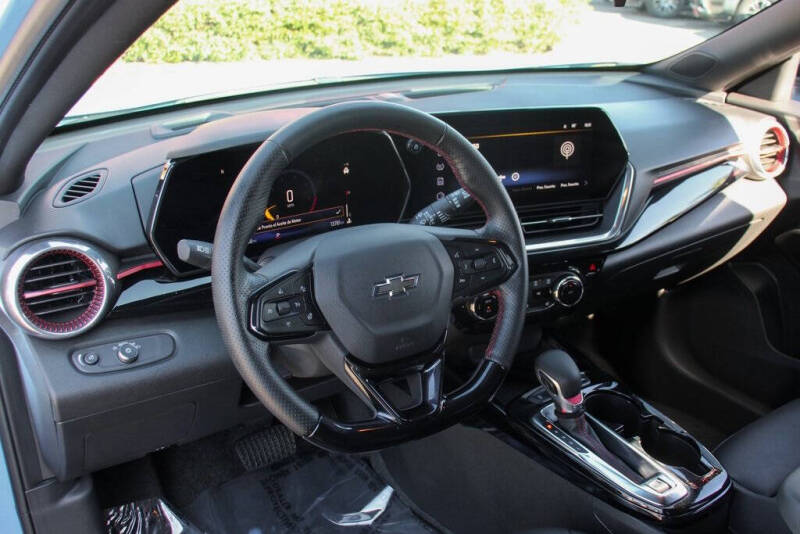 2024 Chevrolet Trax RS