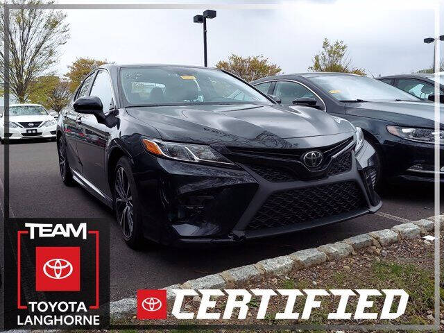 2019 Toyota Camry SE