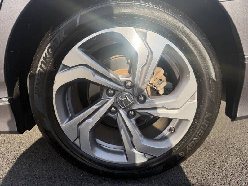 2018 Honda Accord EX-L w/Navi