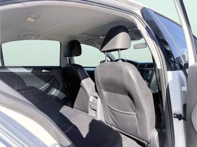 2017 Volkswagen Jetta 1.4T SE