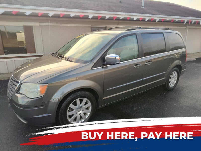 2010 Chrysler Town and Country for sale at Sauk Valley Motors in Dixon IL