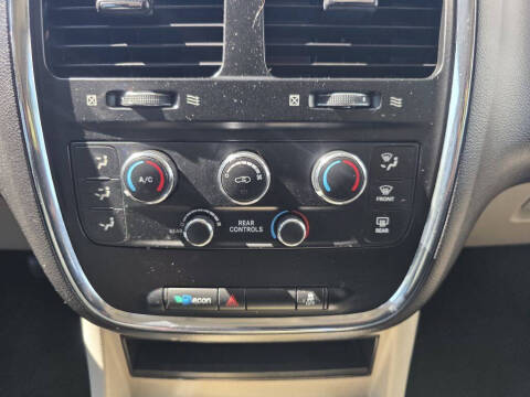 2016 Dodge Grand Caravan SXT