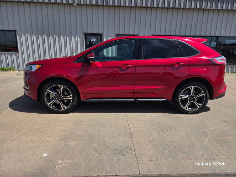 2020 Ford Edge ST