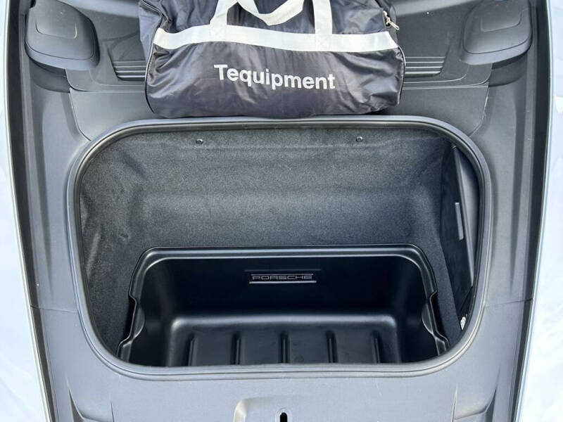 2024 Porsche 911 Carrera T